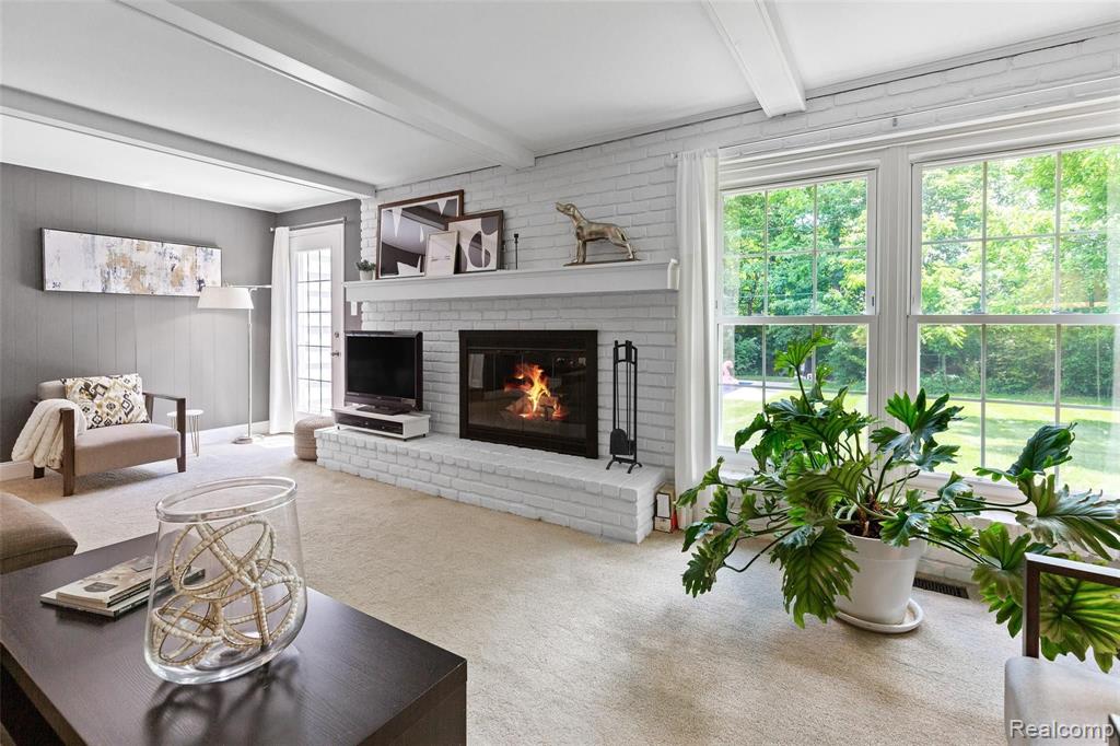 35819 Johnstown Road Farmington Hills, MI 48335 - Photo 21 of 66
