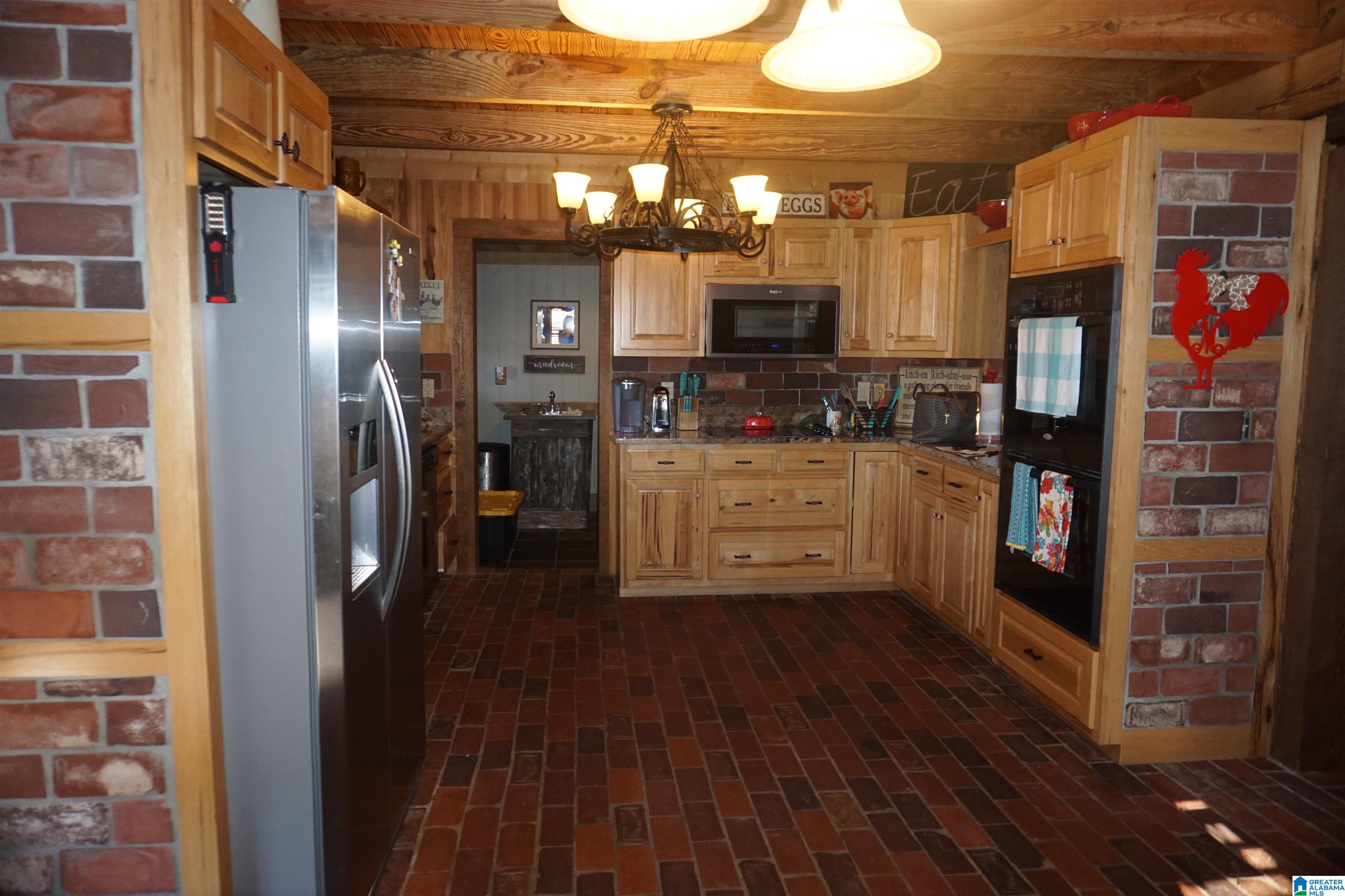 1047 Bud Cummings Road Roanoke, AL 36274 - Photo 5 of 26