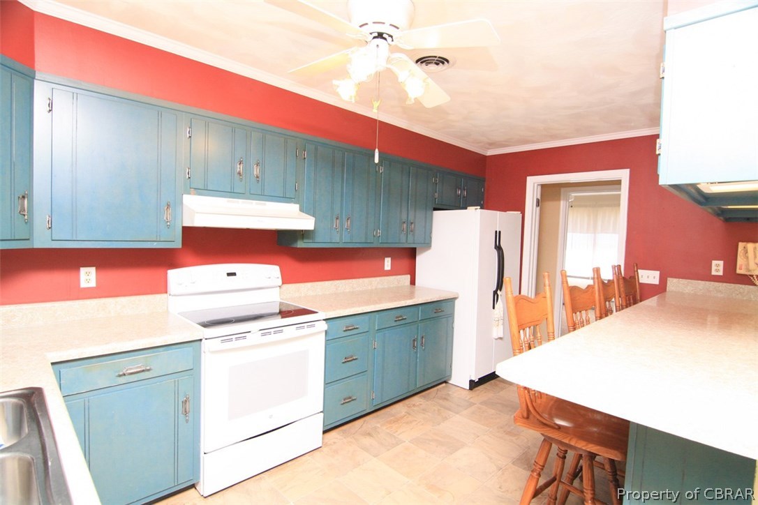 238 Navajo Road Kilmarnock, VA 22482 - Photo 13 of 24