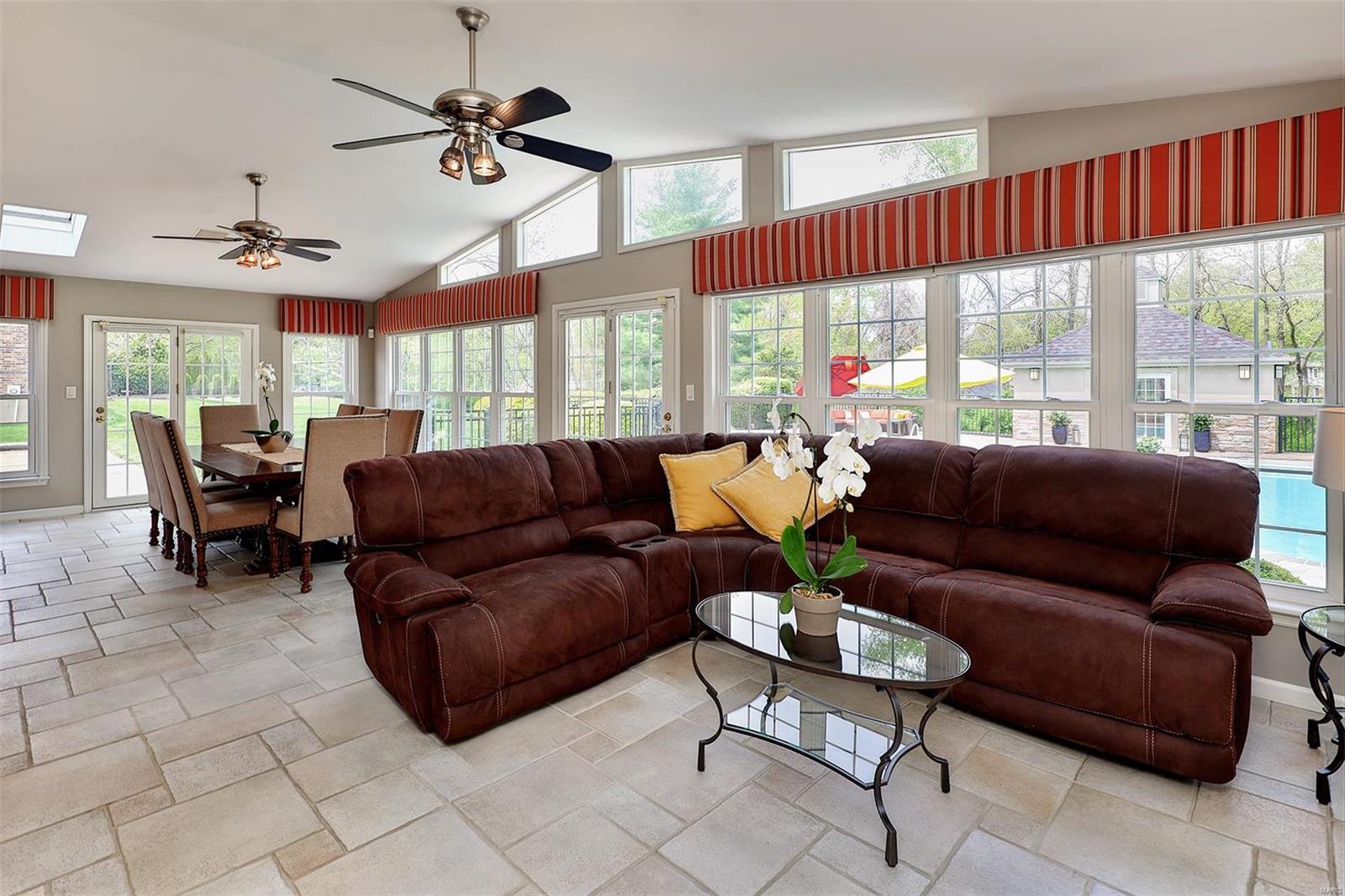 15887 Kettington Road Chesterfield, MO 63017 - Photo 12 of 41 Gallery Image 12
