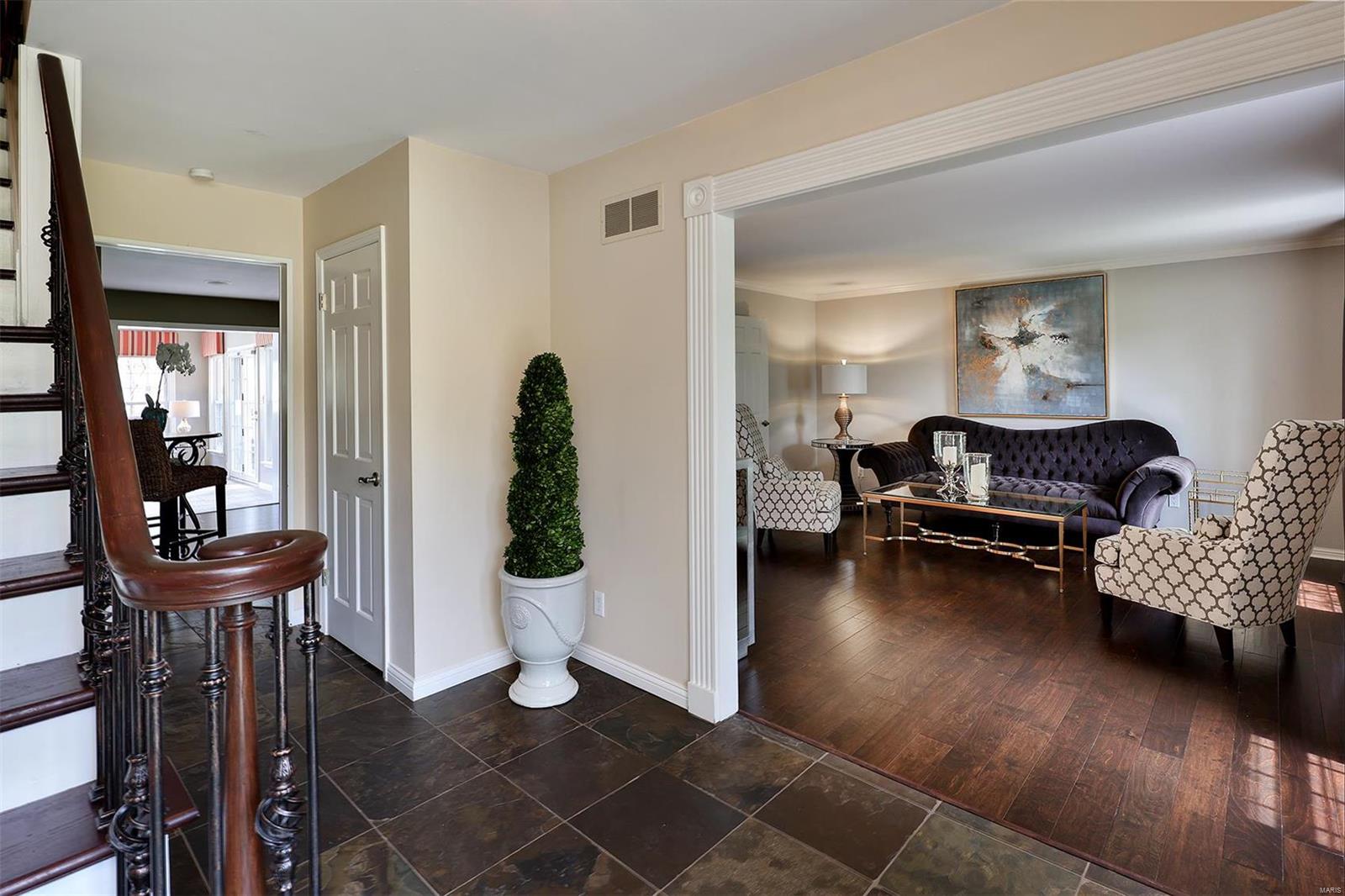 15887 Kettington Road Chesterfield, MO 63017 - Photo 4 of 41 Gallery Image 4