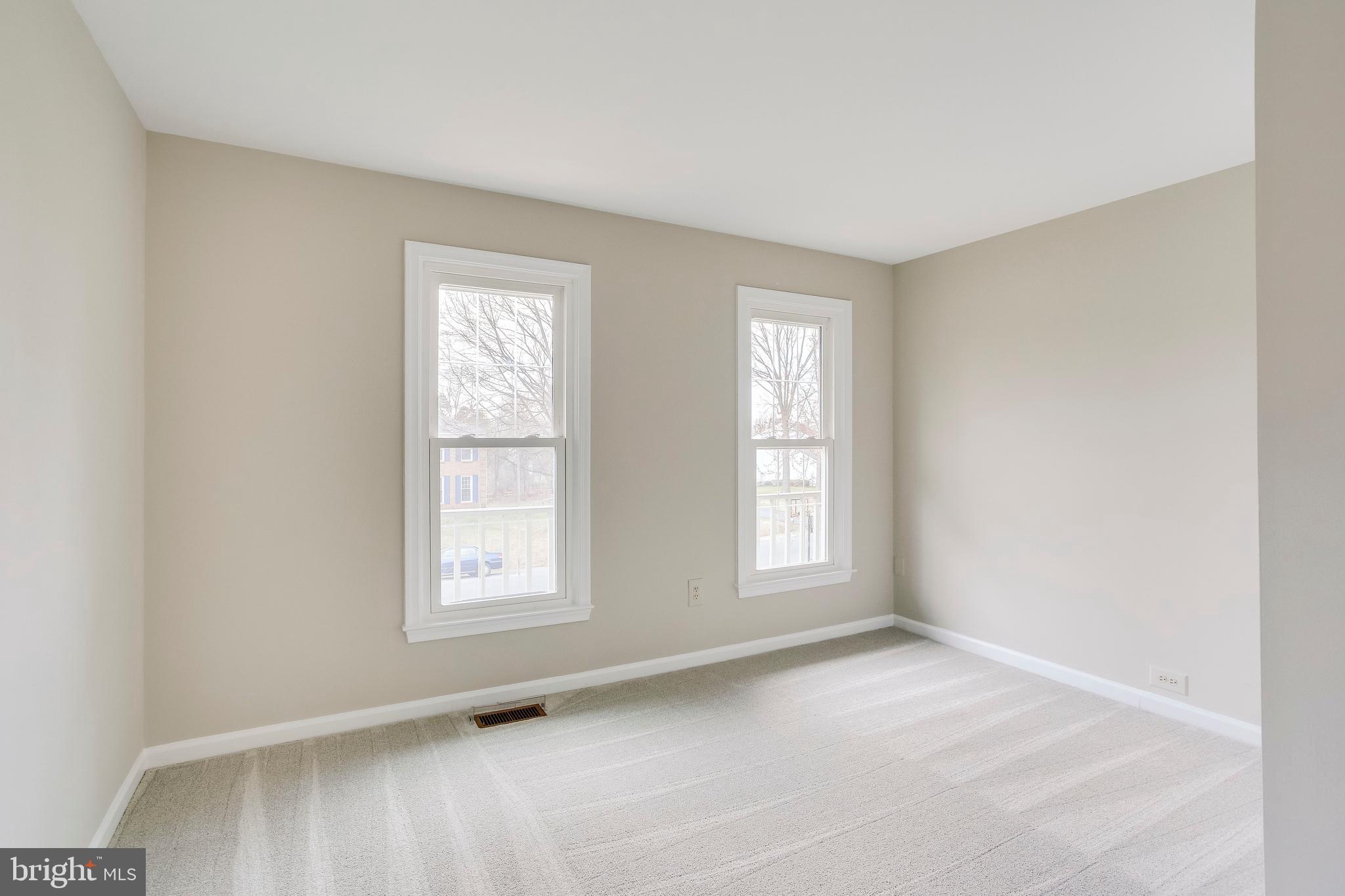 122 Hamilton Road Sterling, VA 20165 - Photo 20 of 37 Bedroom #4