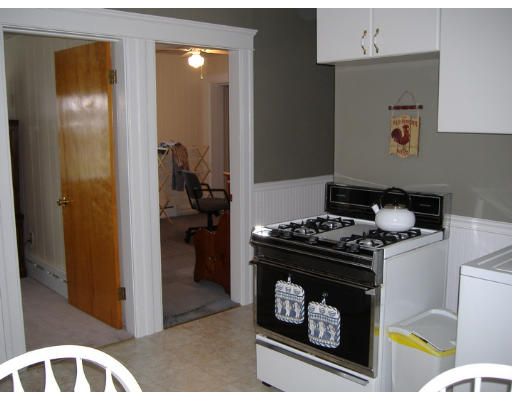 44 Superior Road Worcester, MA 01604 - Photo 4 of 10 Gallery Image 4