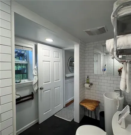 $1,500 | 7028 Magazine Street, Unit B, New Orleans, LA 70118
