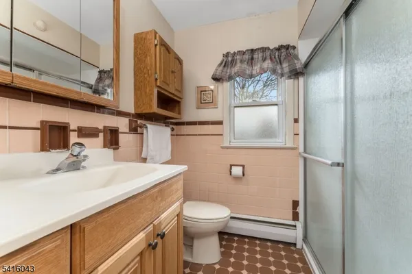 $349,900 | 206 Liggett Boulevard, Phillipsburg, NJ 08865