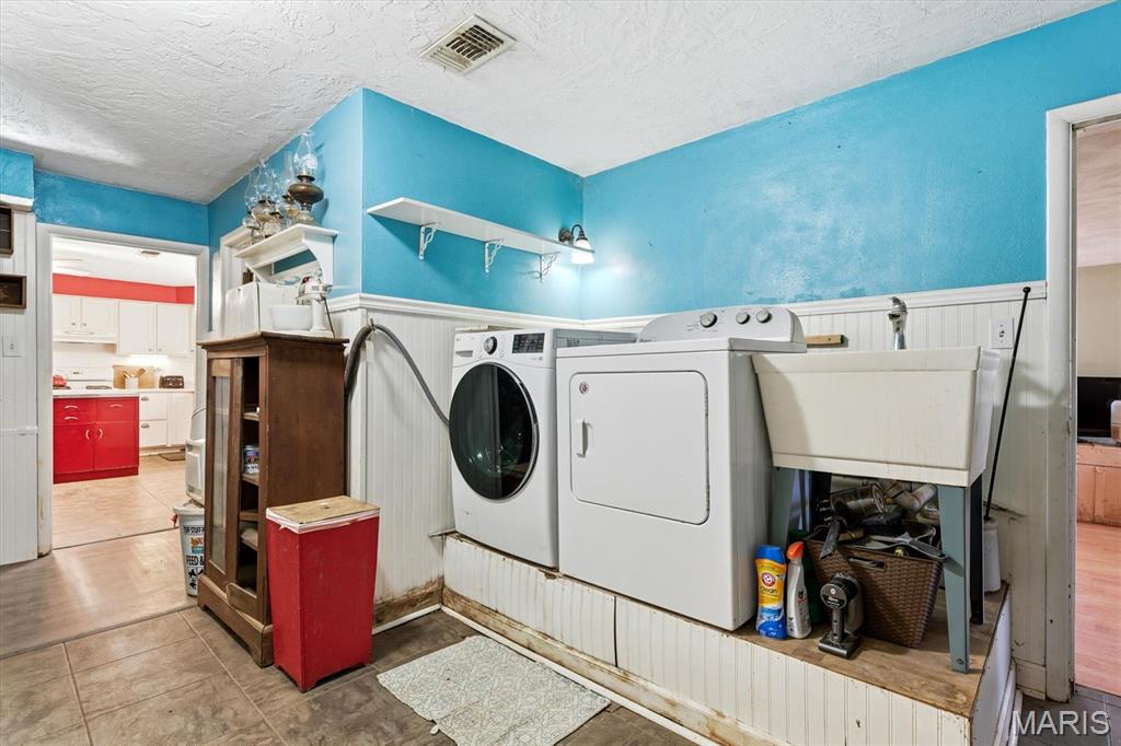 38 Lakeview Acres Road Collinsville, IL 62234 - Photo 14 of 36