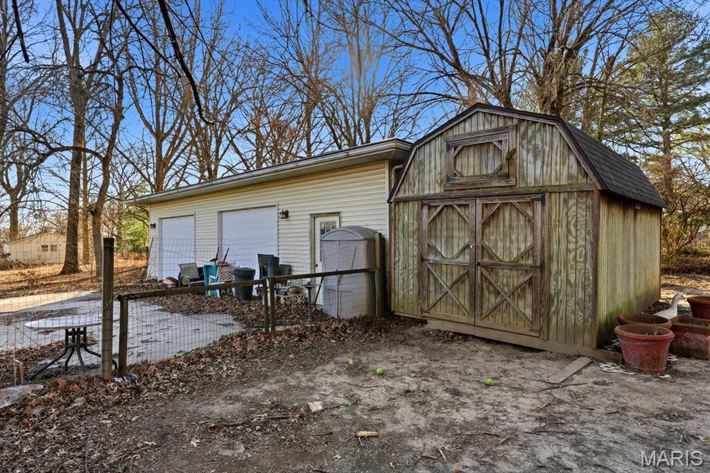 38 Lakeview Acres Road Collinsville, IL 62234 - Photo 30 of 36