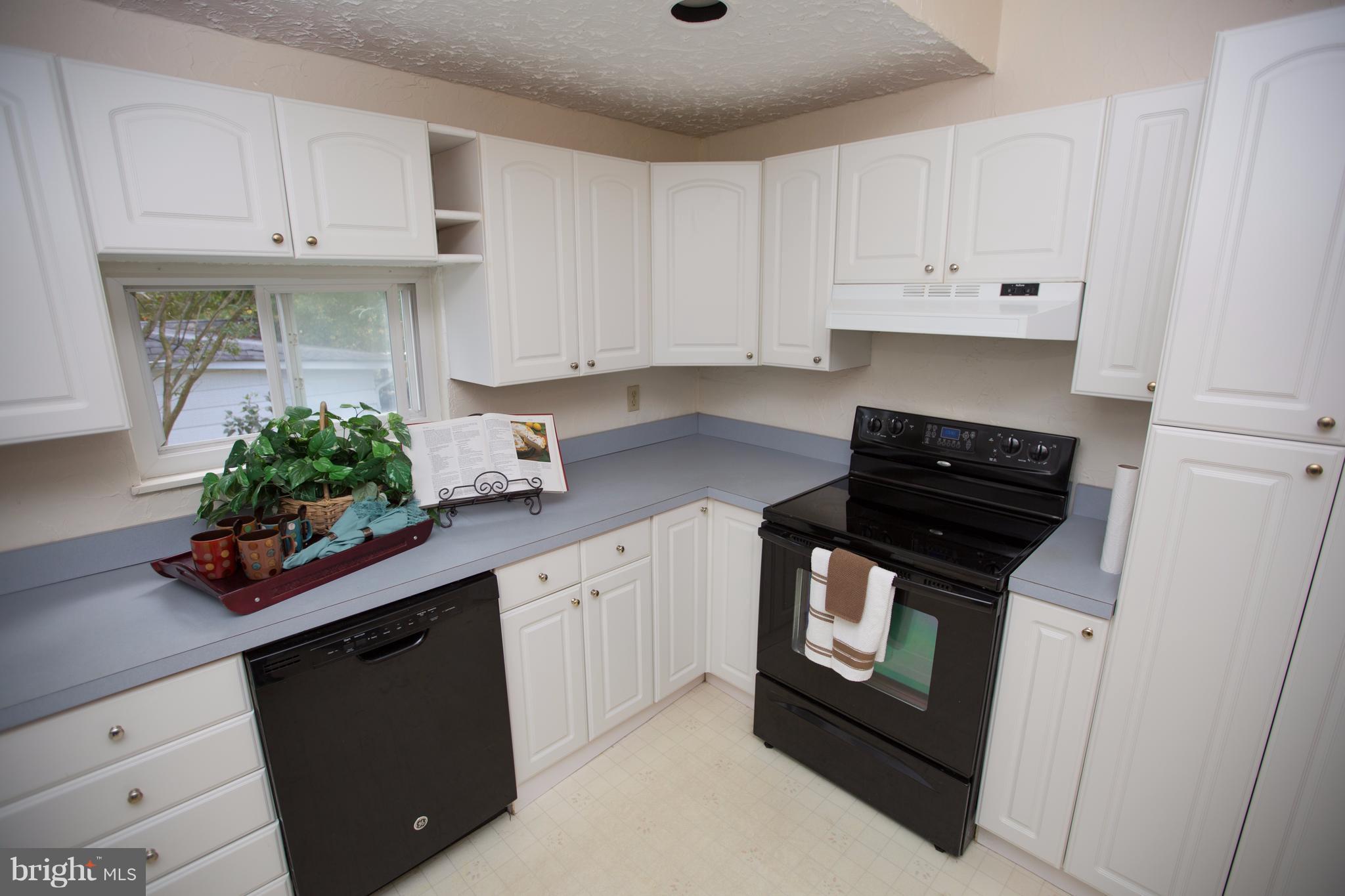 3706 Mill Road Abingdon, MD 21009 - Photo 6 of 30 Kitchen