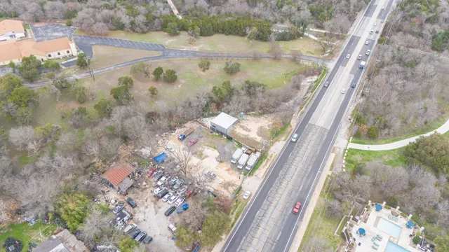 $750,000 | 12046 North Lamar Boulevard, Austin, TX 78753