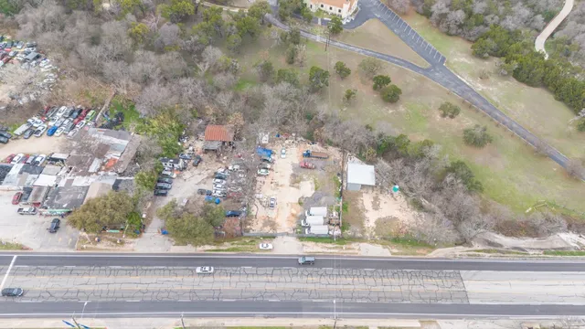 $750,000 | 12046 North Lamar Boulevard, Austin, TX 78753