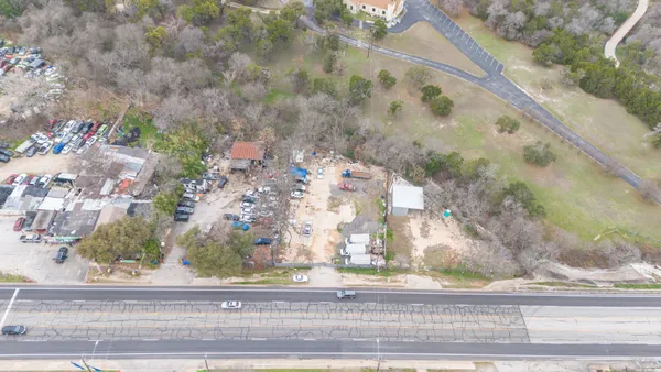 $750,000 | 12046 North Lamar Boulevard, Austin, TX 78753