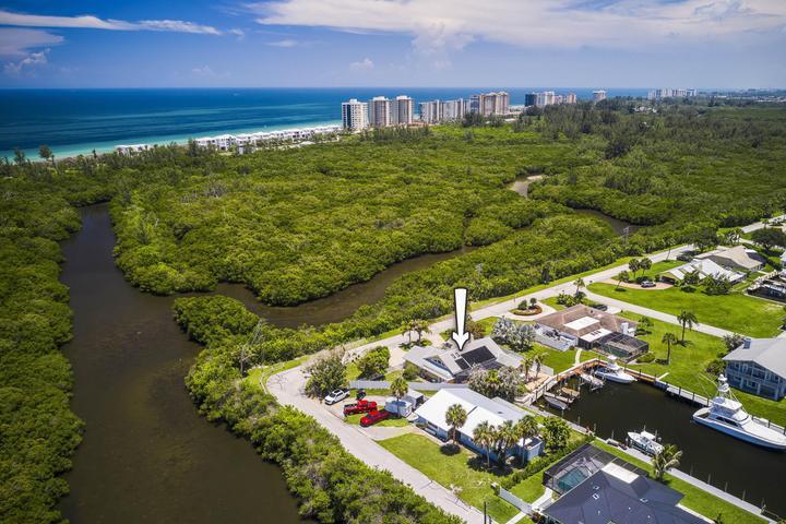 137 Queens Road Fort Pierce, FL 34949 - Photo 2 of 43 2