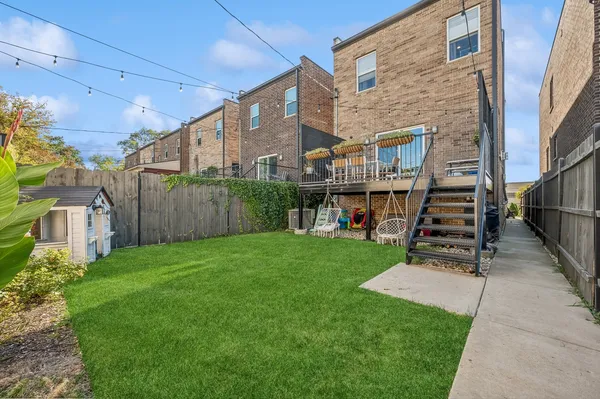 $5,000 | 4612 West Addison Street, Chicago, IL 60641