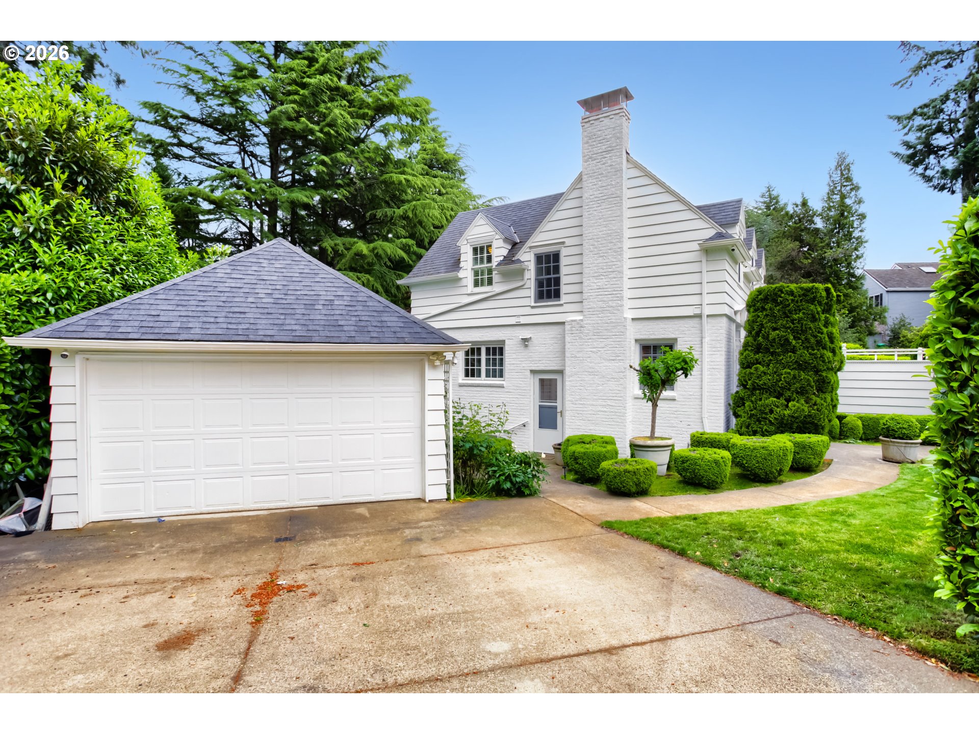 6394 Southwest Burlingame Avenue Portland, OR 97239 - Photo 1 of 30
