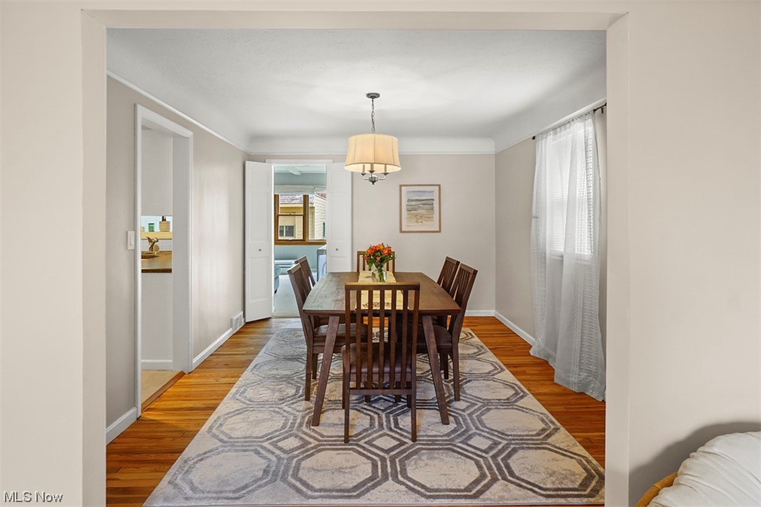 3846 Faversham Road Cleveland, OH 44118 - Photo 11 of 33 Gallery Image 11