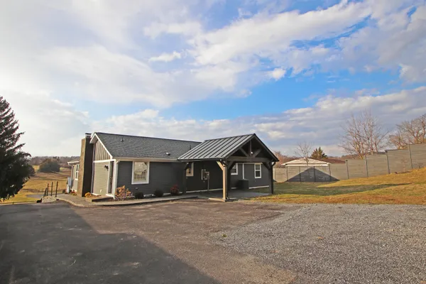 $2,400 | 3205 Oak Ridge Road, Mount Crawford, VA 22841