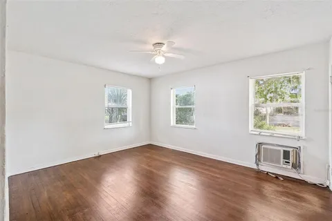 $375,000 | 2015 Buckminster Circle, Orlando, FL 32803