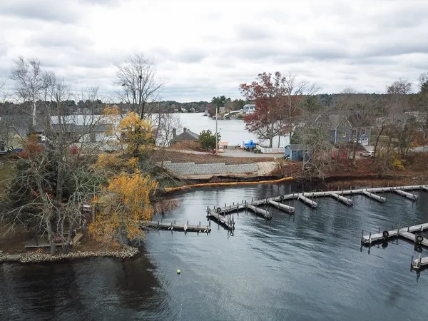 $412,000 | 13 South Point Road, Webster, MA 01570