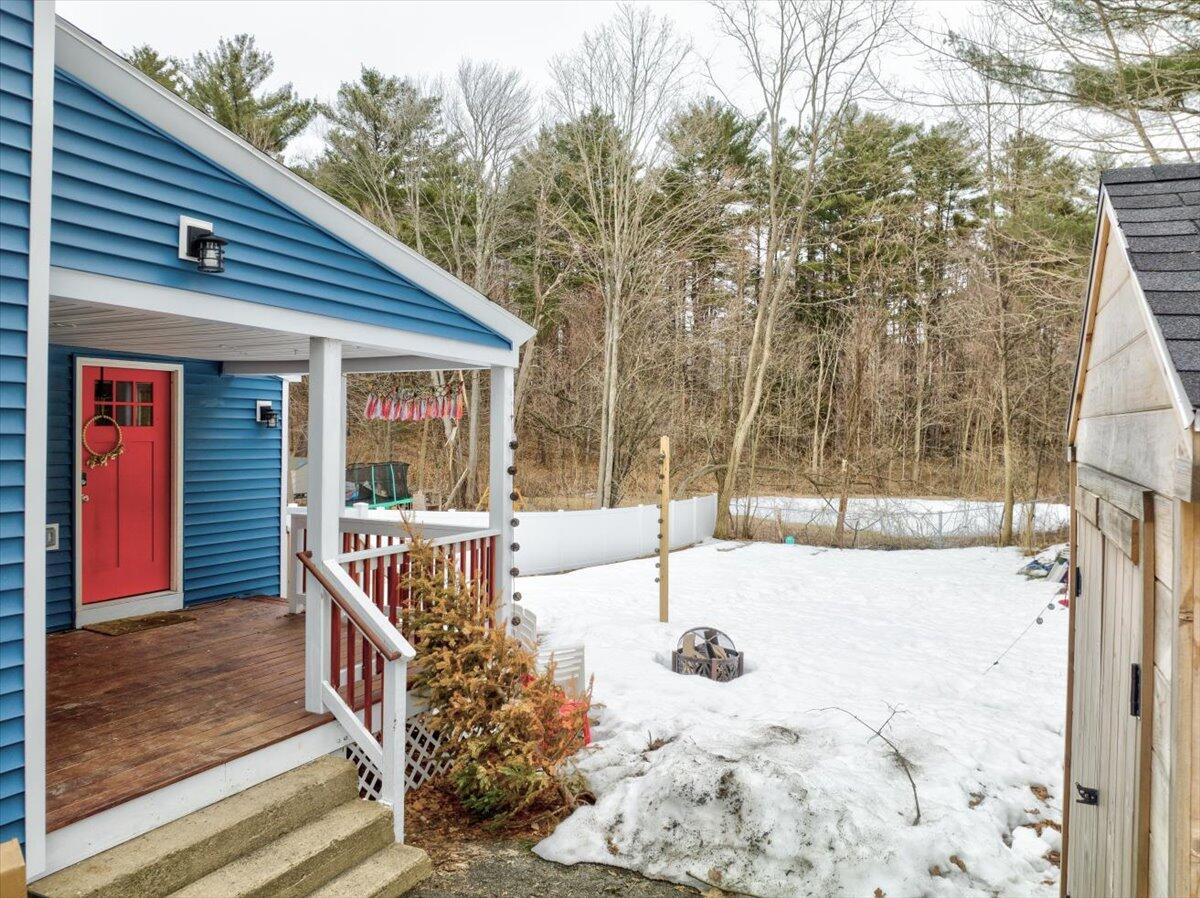 21 Sherburne Street Springvale, ME 04083 - Photo 28 of 29 21 Sherburne Street -32