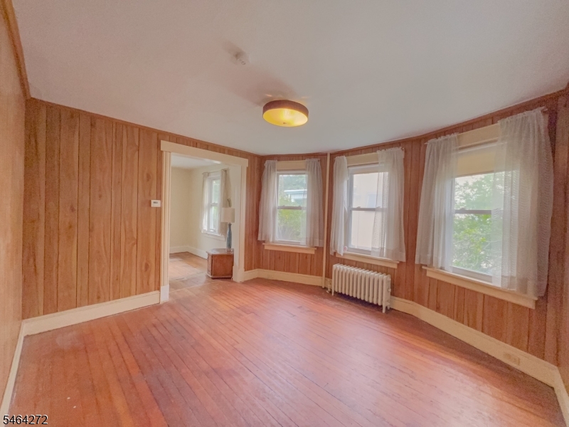 23 Salter Street Springfield, NJ 07081 - Photo 13 of 36 Gallery Image 13