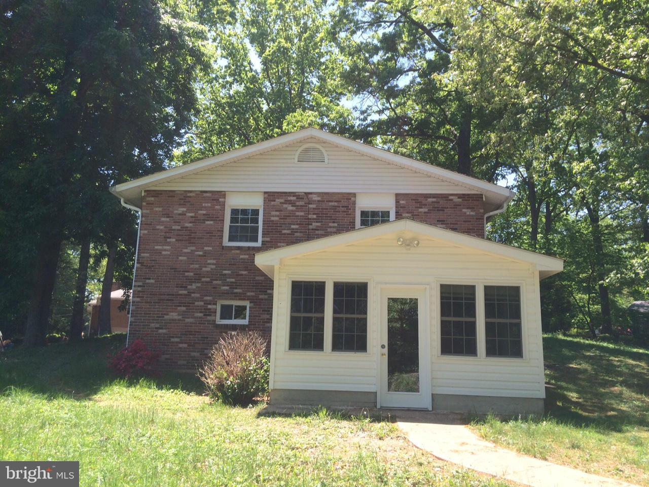 18408 Goshen Road Gaithersburg, MD 20879 - Photo 2 of 14 Exterior (General)