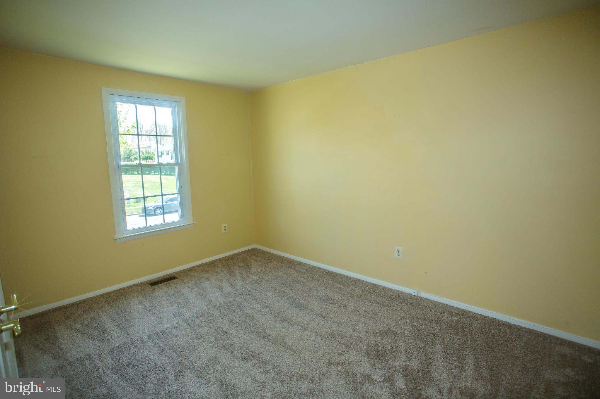 9401 Traverse Way Fort Washington, MD 20744 - Photo 13 of 25 Upper Level Bedroom #2 View 2