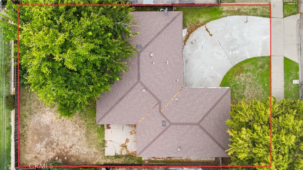 2618 Hoover Court Merced, CA 95340 - Photo 3 of 30 an aerial view of a house with outdoor space