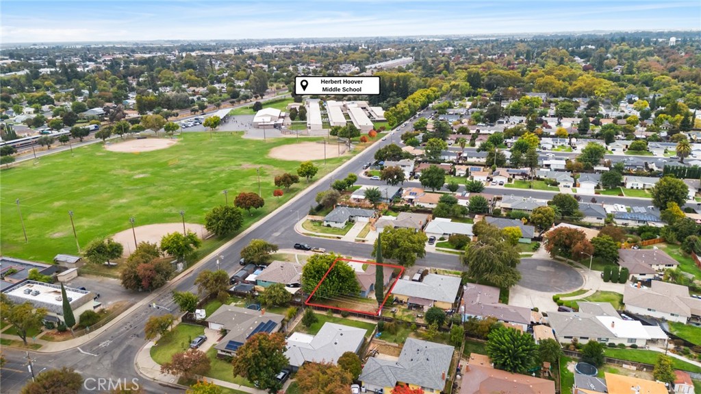 2618 Hoover Court Merced, CA 95340 - Photo 4 of 30 a view of a city