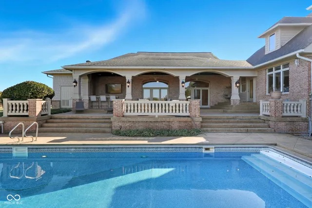 $1,525,000 | 7590 South 25th Street East, Pendleton, IN 46064