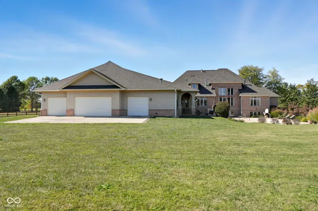 $1,525,000 | 7590 South 25th Street East, Pendleton, IN 46064