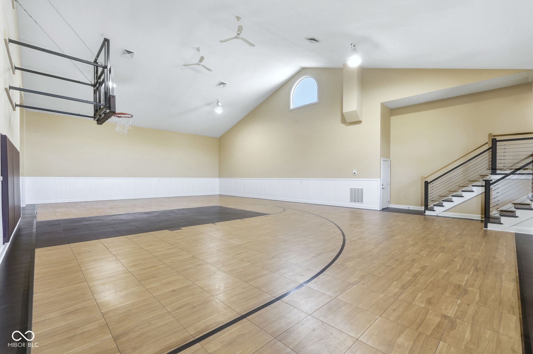 7590 South 25th Street East Pendleton, IN 46064 - Photo 2 of 84