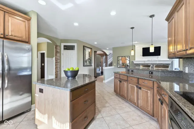 $1,525,000 | 7590 South 25th Street East, Pendleton, IN 46064