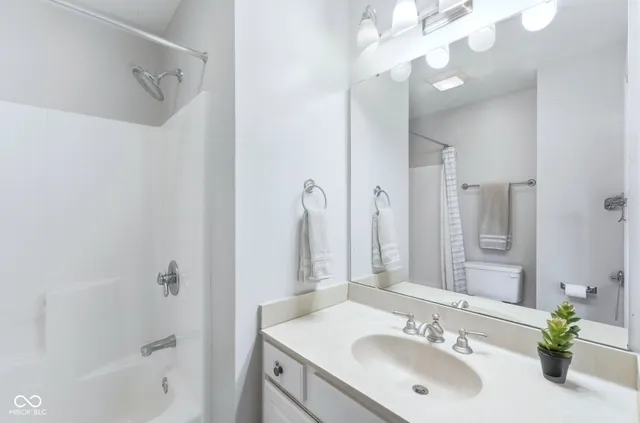 $1,525,000 | 7590 South 25th Street East, Pendleton, IN 46064