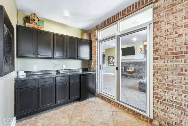 $1,525,000 | 7590 South 25th Street East, Pendleton, IN 46064