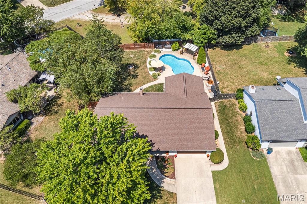 1975 Banyan Tree Road Collinsville, IL 62234 - Photo 11 of 44 Gallery Image 11