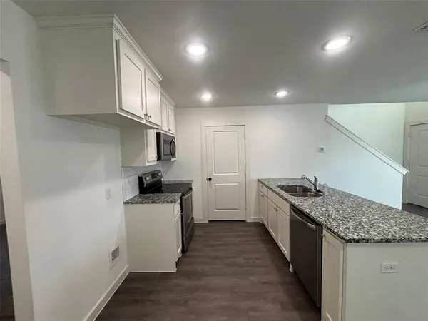 $398,000 | 2526 South Fannin Avenue, Unit 2600, Denison, TX 75020