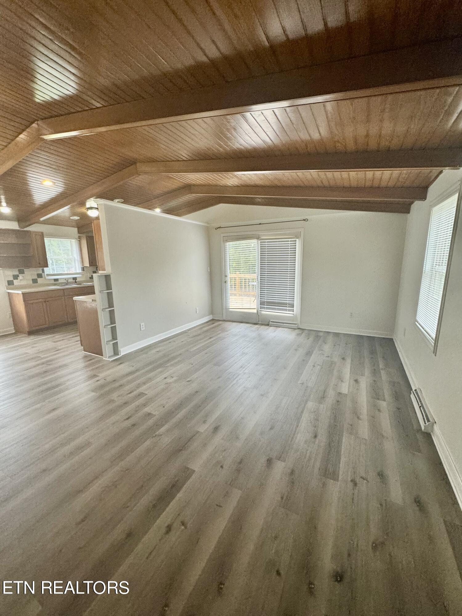 211 Gum Springs Road Middlesboro, KY 40965 - Photo 20 of 23 IMG_1516