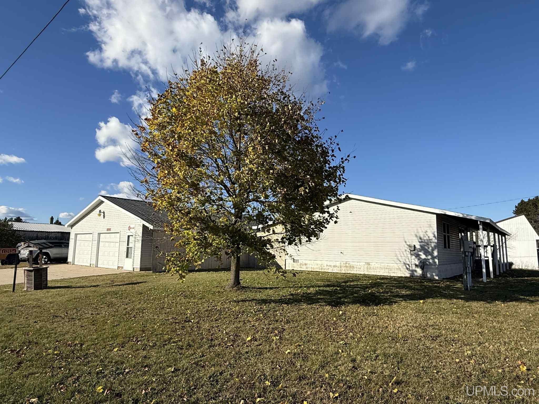 12534 Railroad Street Shingleton, MI 49884 - Photo 13 of 61
