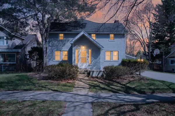 $169,000 | 804 Woodworth Avenue, Alma, MI 48801