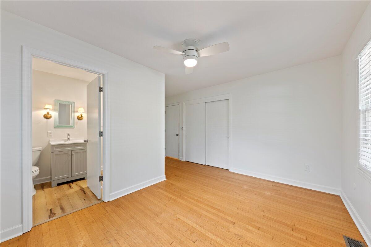 251 Bennett Street Mount Pleasant, SC 29464 - Photo 13 of 21