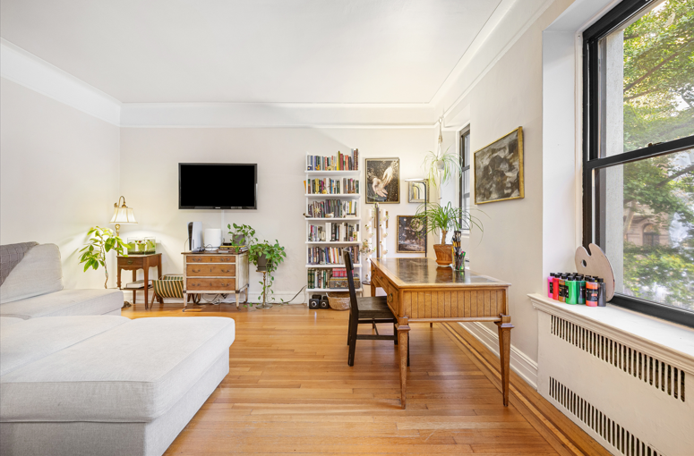 124 East 91st Street, Unit 2D Manhattan, NY 10128 - Photo 2 of 18