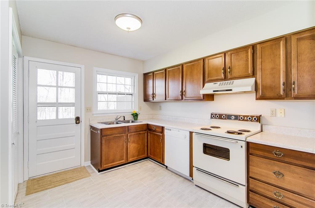 2705 North Centennial Street, Unit C High Point, NC 27265 - Photo 6 of 20