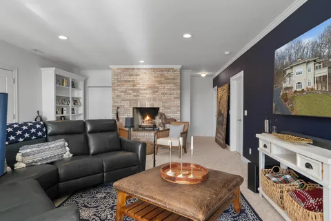 $1,029,900 | 1066 Edinborough Court, Geneva, WI 53147