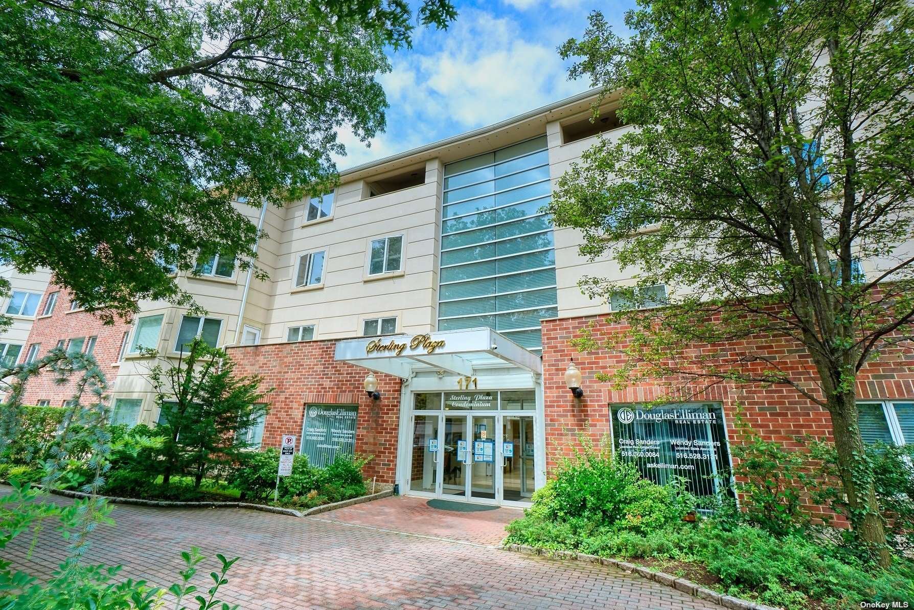 171 Great Neck Road, Unit 3E Great Neck, NY 11021 - Photo 1 of 1