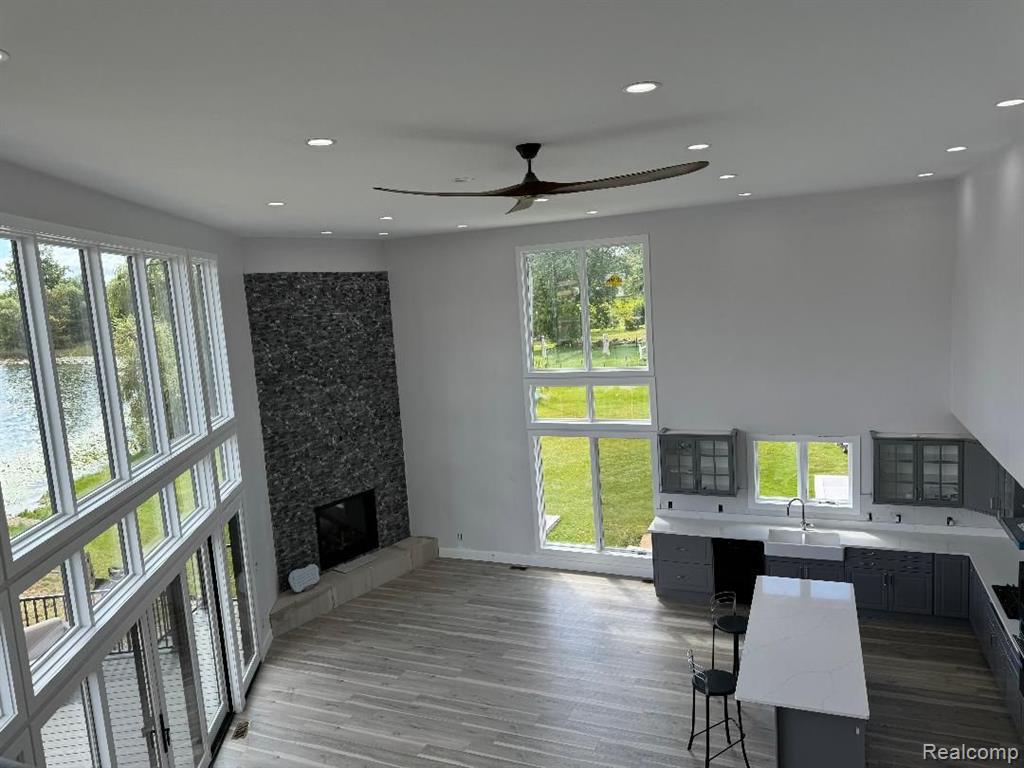 5974 Carroll Lk Road Commerce Township, MI 48382 - Photo 19 of 27