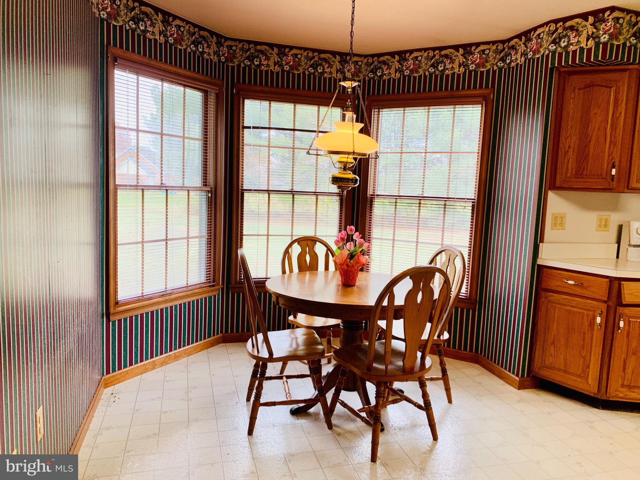 25586 Hignutt Road Denton, MD 21629 - Photo 15 of 35 Breakfast Nook