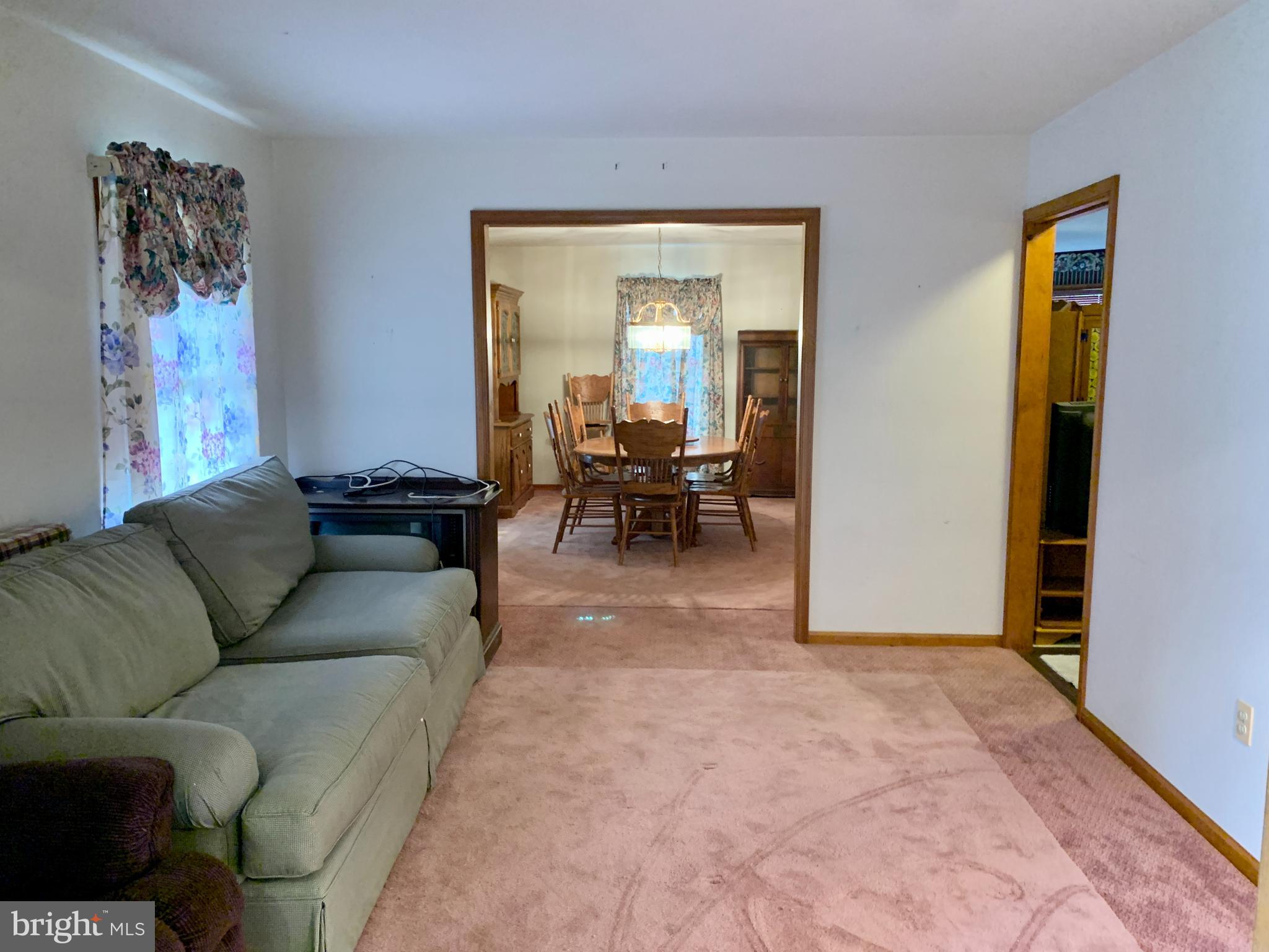 25586 Hignutt Road Denton, MD 21629 - Photo 16 of 35 Formal Living Room