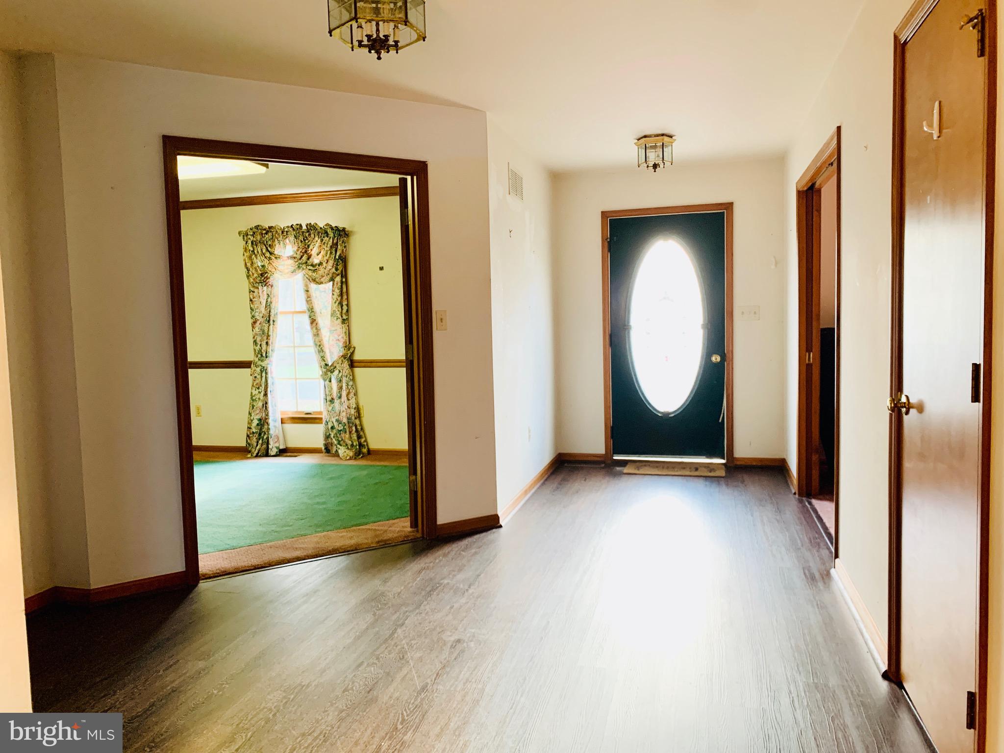 25586 Hignutt Road Denton, MD 21629 - Photo 23 of 35 Foyer