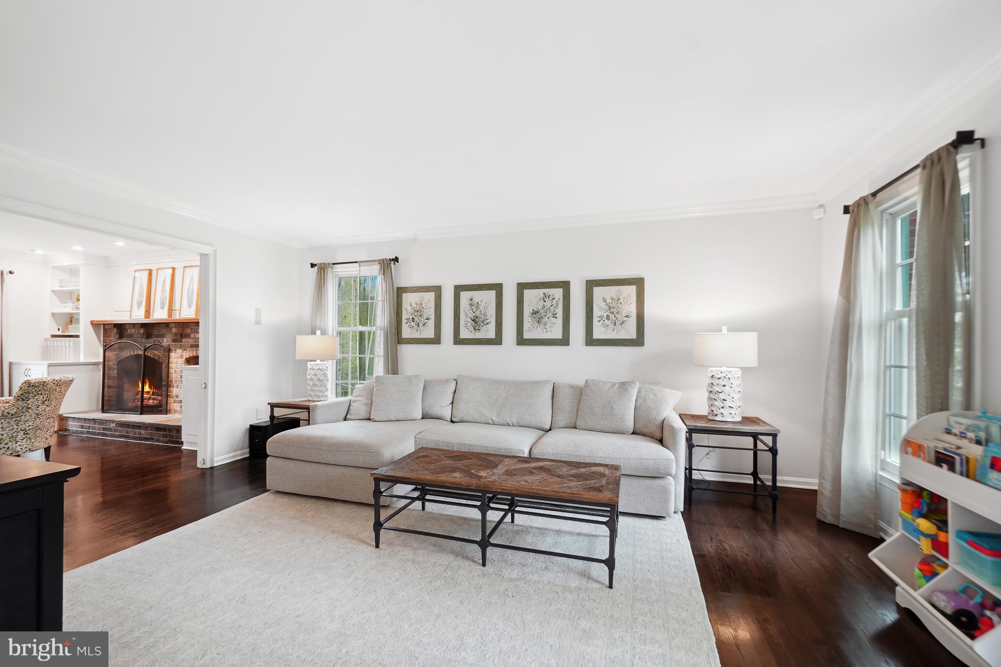 11007 Raccoon Ridge Court Reston, VA 20191 - Photo 6 of 55