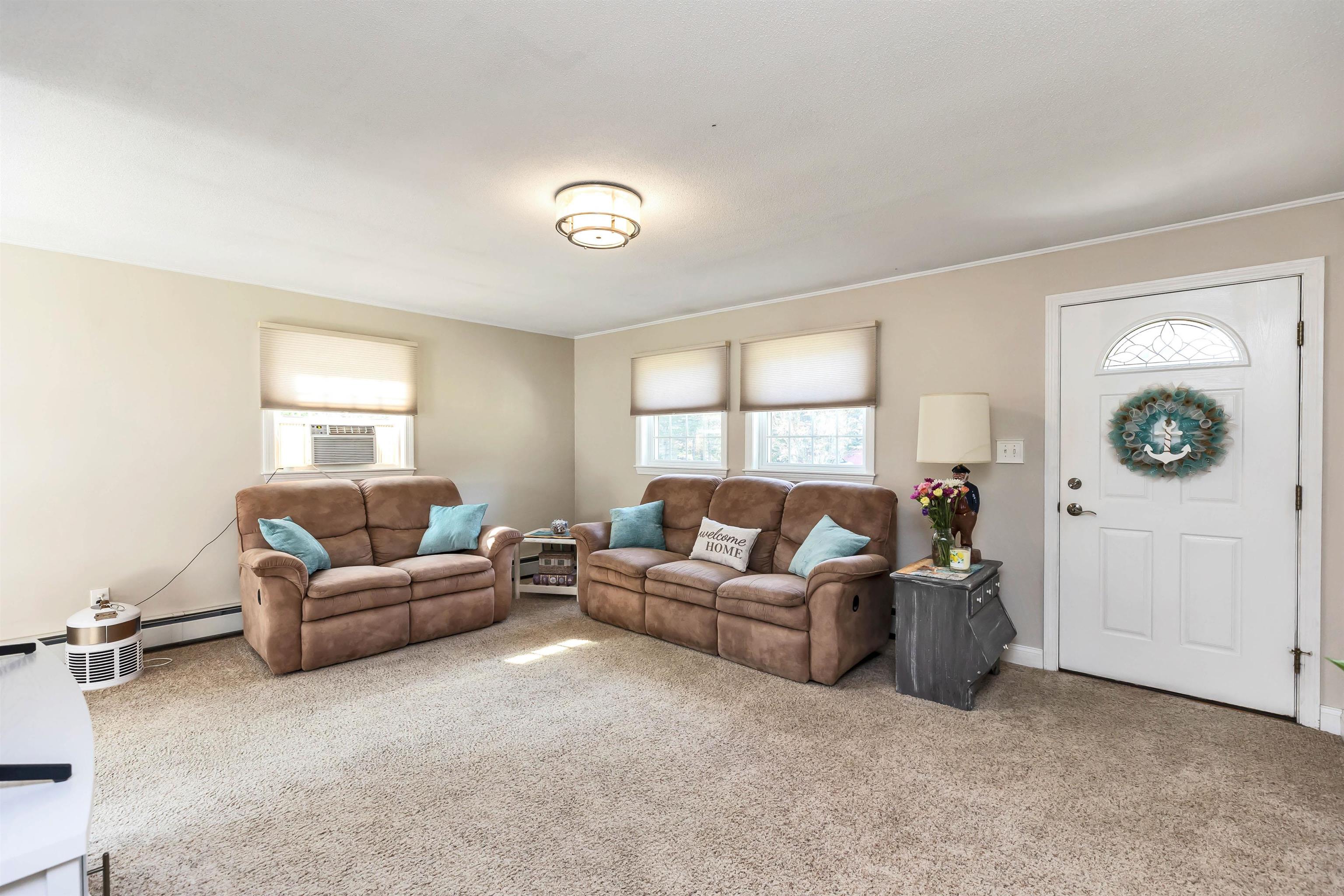 2 Miltimore Road Derry, NH 03038 - Photo 9 of 34